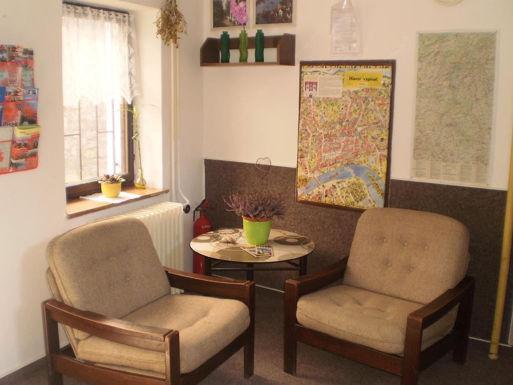 Hotel Pod Skalou Писек Экстерьер фото
